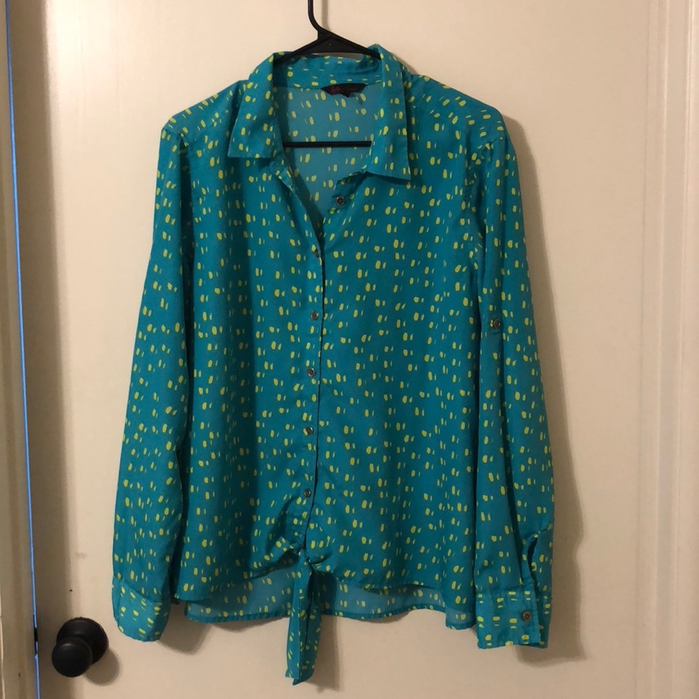 Dress shirt with tie